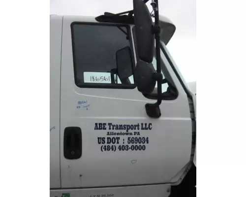 INTERNATIONAL 8600 DOOR ASSEMBLY, FRONT