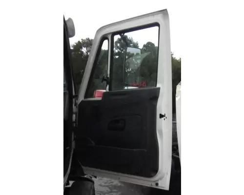 INTERNATIONAL 8600 DOOR ASSEMBLY, FRONT