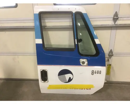 INTERNATIONAL 8600 DOOR-FRONT