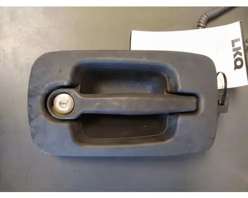 INTERNATIONAL 8600 DOOR HANDLE