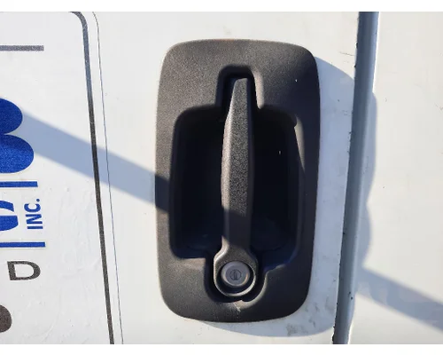 INTERNATIONAL 8600 DOOR HANDLE