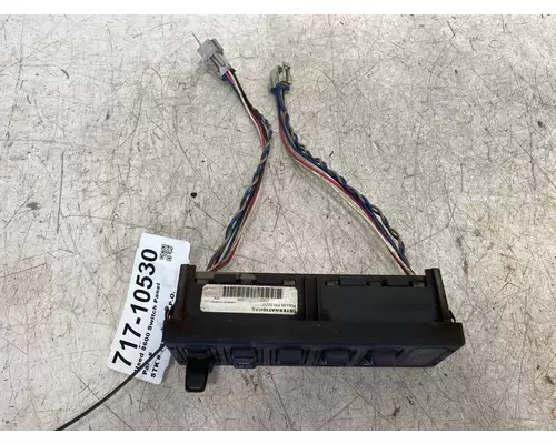 INTERNATIONAL 8600 Dash  Console Switch