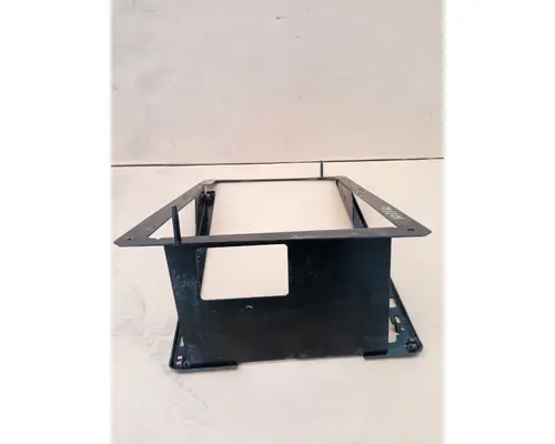 INTERNATIONAL 8600 Dash  Console Switch