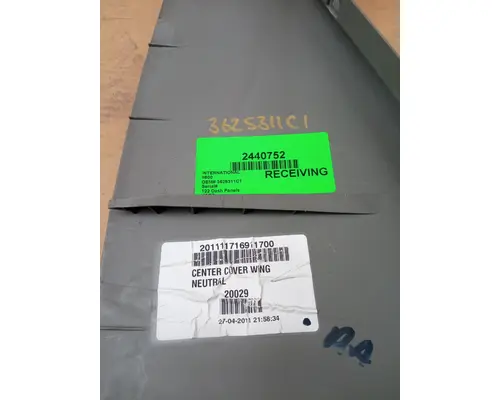 INTERNATIONAL 8600 Dash  Console Switch
