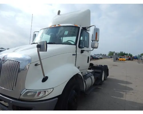 INTERNATIONAL 8600 Dash  Console Switch