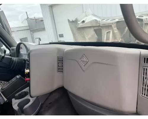 INTERNATIONAL 8600 Dash Assembly