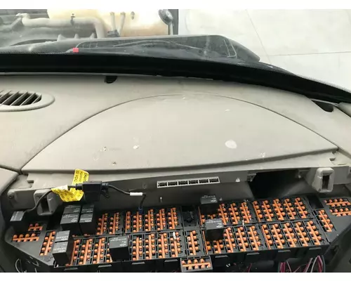 INTERNATIONAL 8600 Dash Assembly