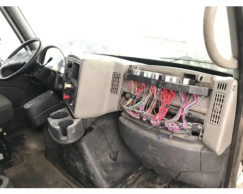 INTERNATIONAL 8600 Dash Assembly