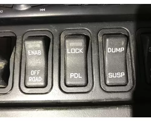 INTERNATIONAL 8600 Dash Assembly