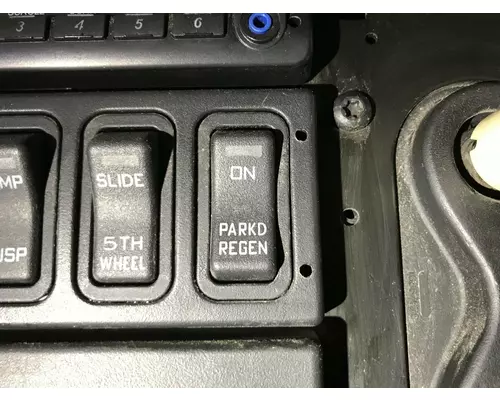 INTERNATIONAL 8600 Dash Assembly