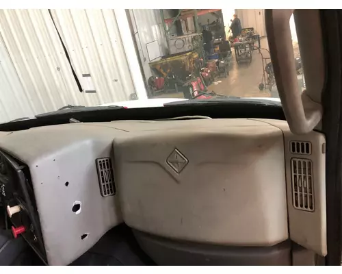 INTERNATIONAL 8600 Dash Assembly