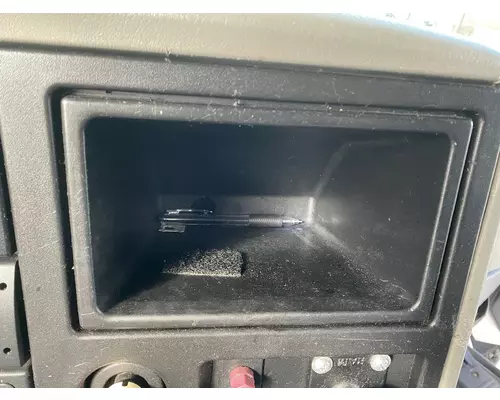 INTERNATIONAL 8600 Dash Panel