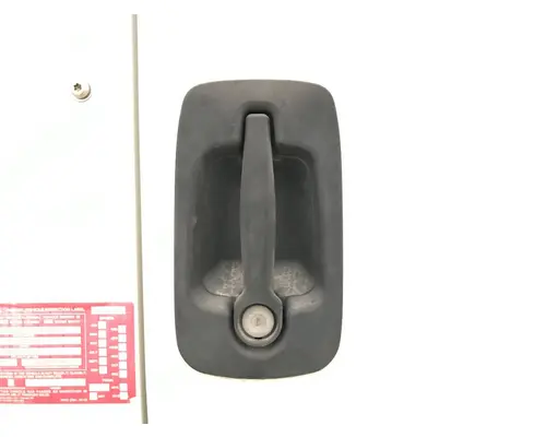 INTERNATIONAL 8600 Door Handle