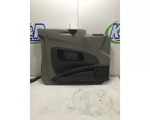 INTERNATIONAL 8600 Door Panel (Trim)