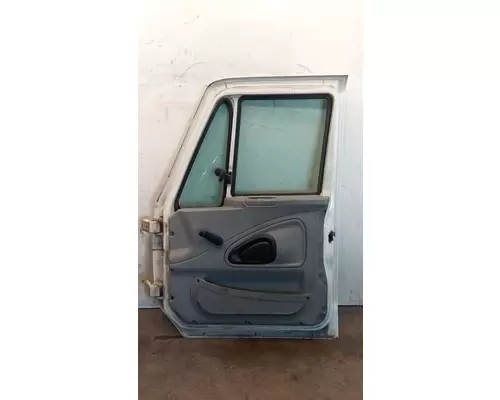 INTERNATIONAL 8600 Door