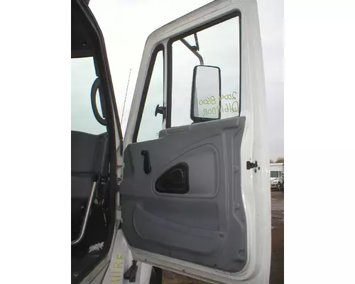 INTERNATIONAL 8600 Doors