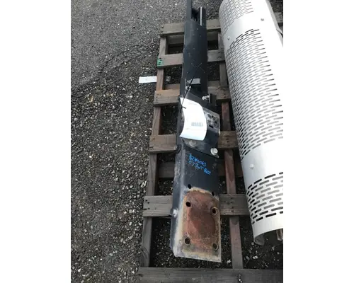 INTERNATIONAL 8600 EXHAUSTMUFFLER BRACKET