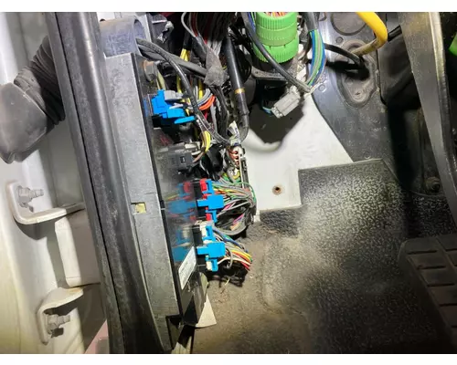 INTERNATIONAL 8600 Electrical Misc. Parts
