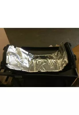 INTERNATIONAL 8600 Engine doghouse Cover 