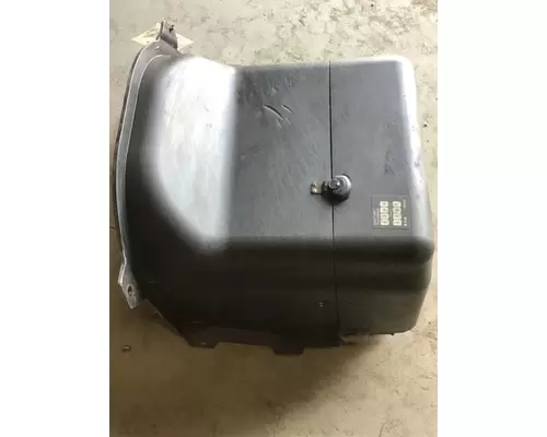 INTERNATIONAL 8600 Engine doghouse Cover 