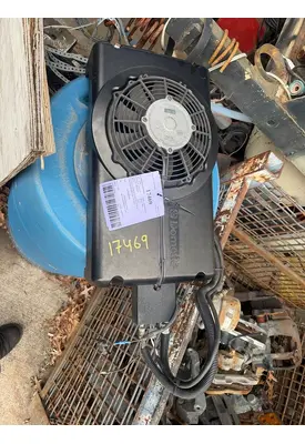 INTERNATIONAL 8600 Equipment (Mounted)