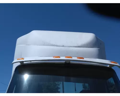 INTERNATIONAL 8600 FAIRING, WIND DEFLECTOR ROOF