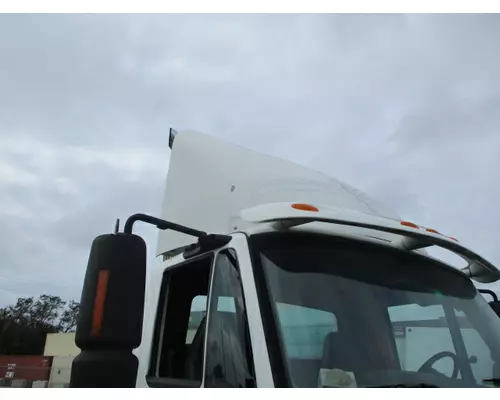 INTERNATIONAL 8600 FAIRING, WIND DEFLECTOR ROOF