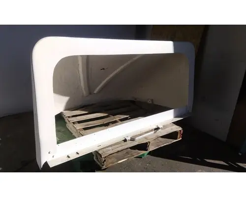 INTERNATIONAL 8600 FAIRING, WIND DEFLECTOR ROOF