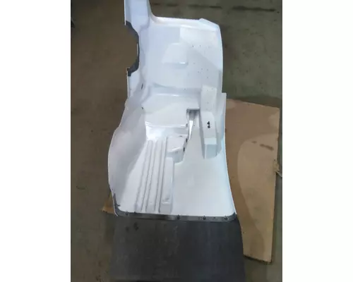 INTERNATIONAL 8600 FENDER EXTENSION