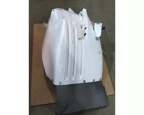 INTERNATIONAL 8600 FENDER EXTENSION