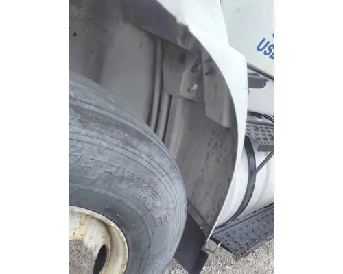 INTERNATIONAL 8600 FENDER EXTENSION