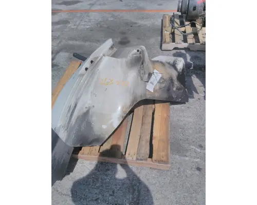 INTERNATIONAL 8600 FENDER EXTENSION
