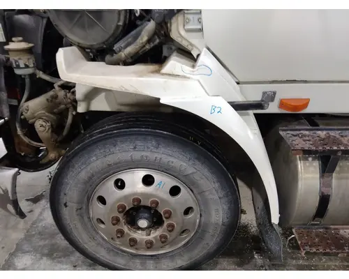 INTERNATIONAL 8600 FENDER EXTENSION