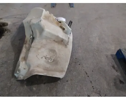 INTERNATIONAL 8600 FENDER EXTENSION