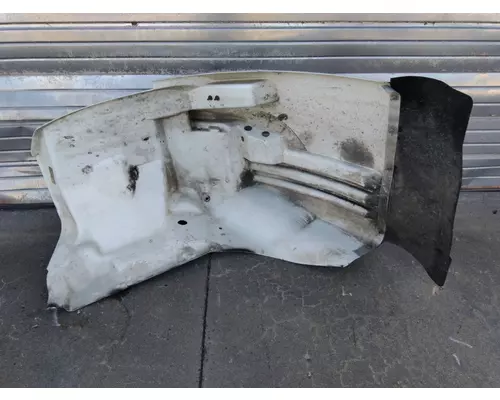 INTERNATIONAL 8600 FENDER EXTENSION