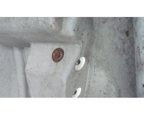 INTERNATIONAL 8600 FENDER EXTENSION