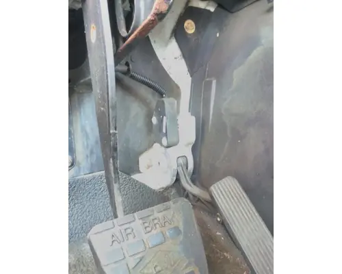 INTERNATIONAL 8600 FOOT PEDAL