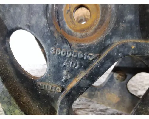 INTERNATIONAL 8600 FRAME HORN