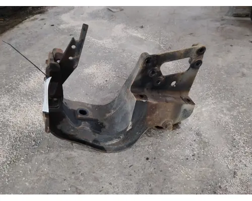 INTERNATIONAL 8600 FRAME HORN