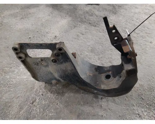 INTERNATIONAL 8600 FRAME HORN