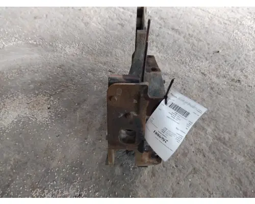 INTERNATIONAL 8600 FRAME HORN