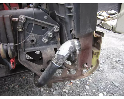 INTERNATIONAL 8600 FRAME HORN