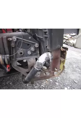 INTERNATIONAL 8600 FRAME HORN