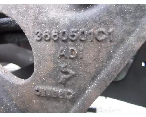 INTERNATIONAL 8600 FRAME HORN