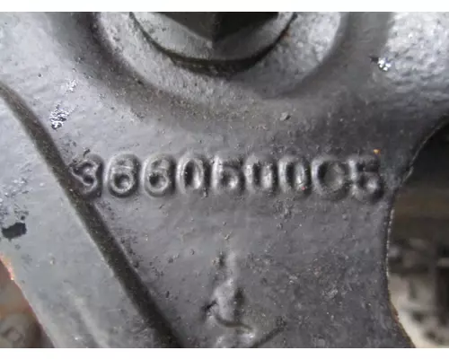 INTERNATIONAL 8600 FRAME HORN