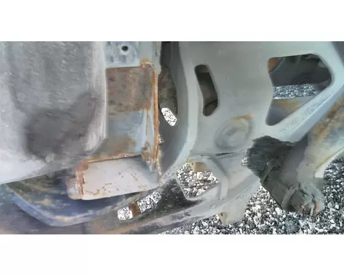 INTERNATIONAL 8600 FRAME HORN