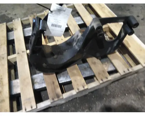 INTERNATIONAL 8600 FRAME HORN