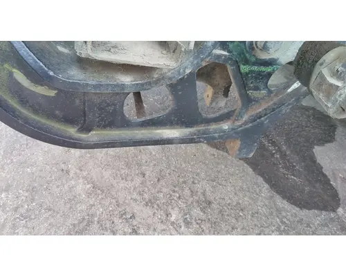 INTERNATIONAL 8600 FRAME HORN