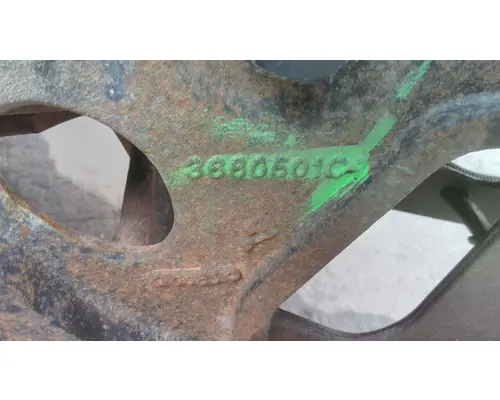 INTERNATIONAL 8600 FRAME HORN