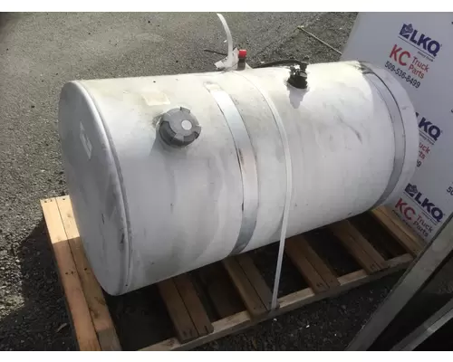 INTERNATIONAL 8600 FUEL TANK